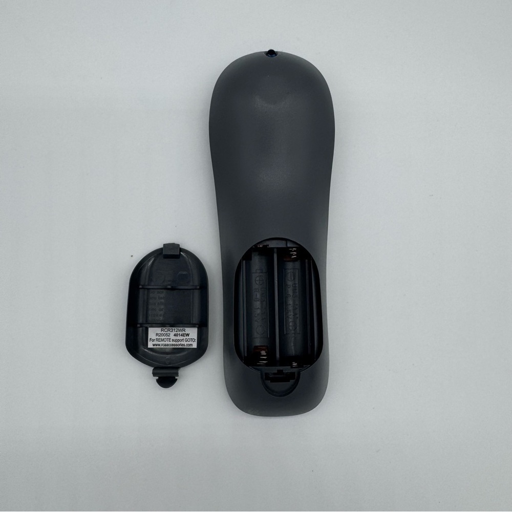 Black Universal Remote Control - Picture 3 of 3